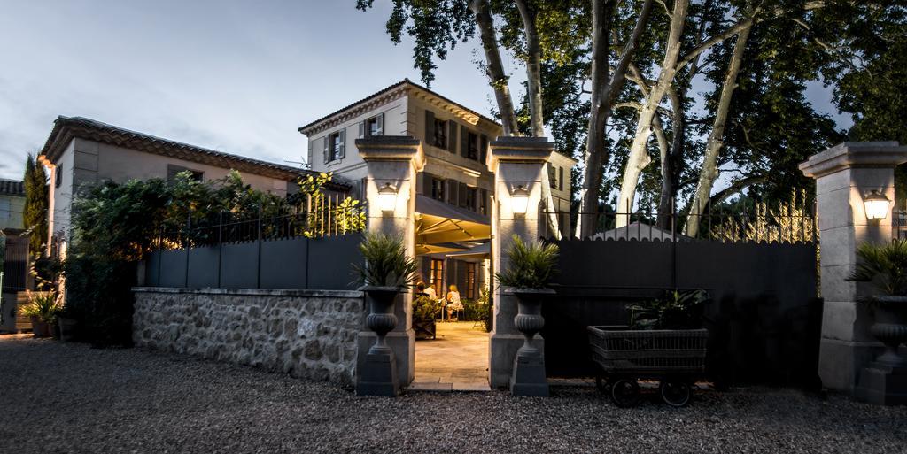 La Bastide De Boulbon Hotel ภายนอก รูปภาพ